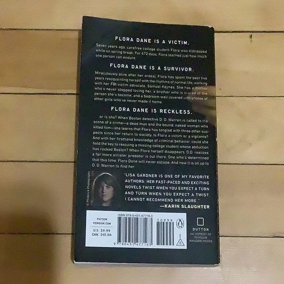 🏖2 Sets of Books for $13🏖 EUC Paperback Books - Picture 5 of 6